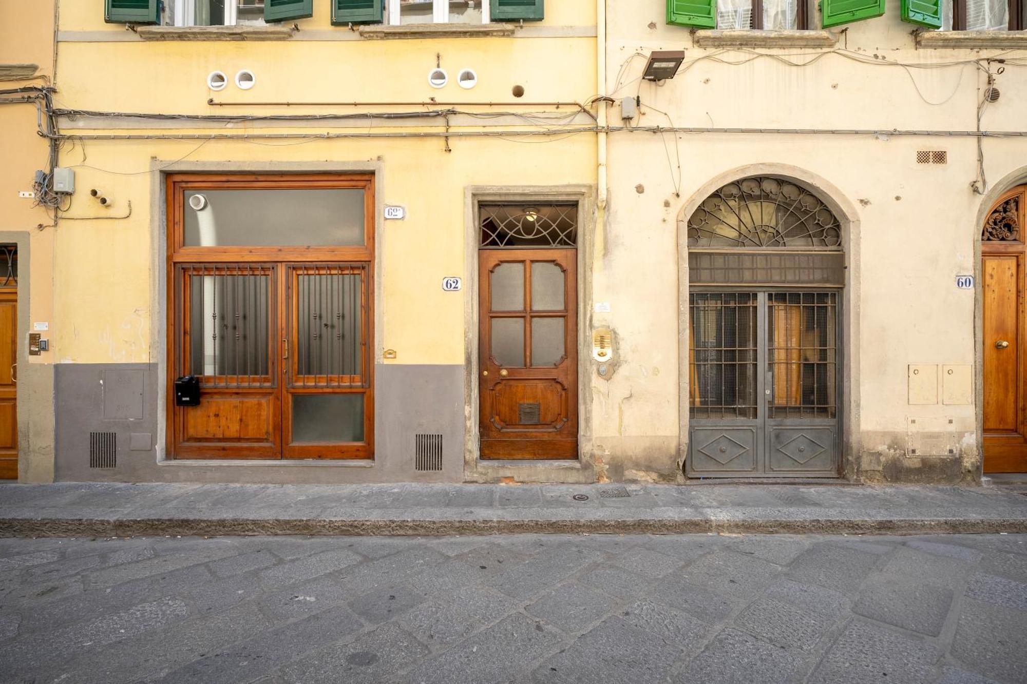 Chic House In Centro Storico Apartamento Florença Exterior foto